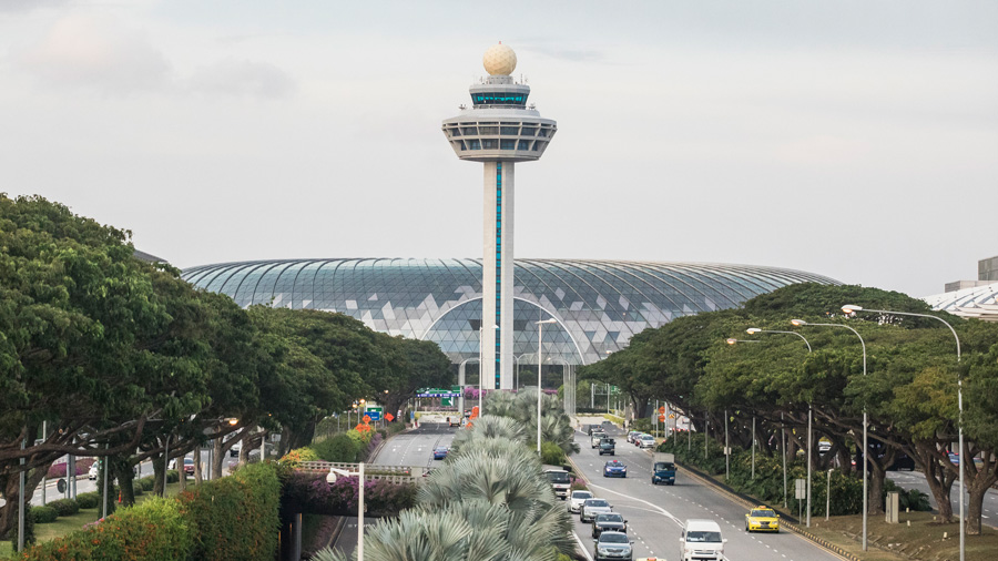 torre de control del aeropuerto de changi