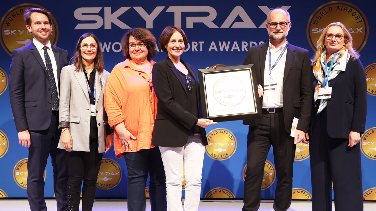 el aeropuerto de París-Orly recibe el premio al mejor aeropuerto regional de Europa